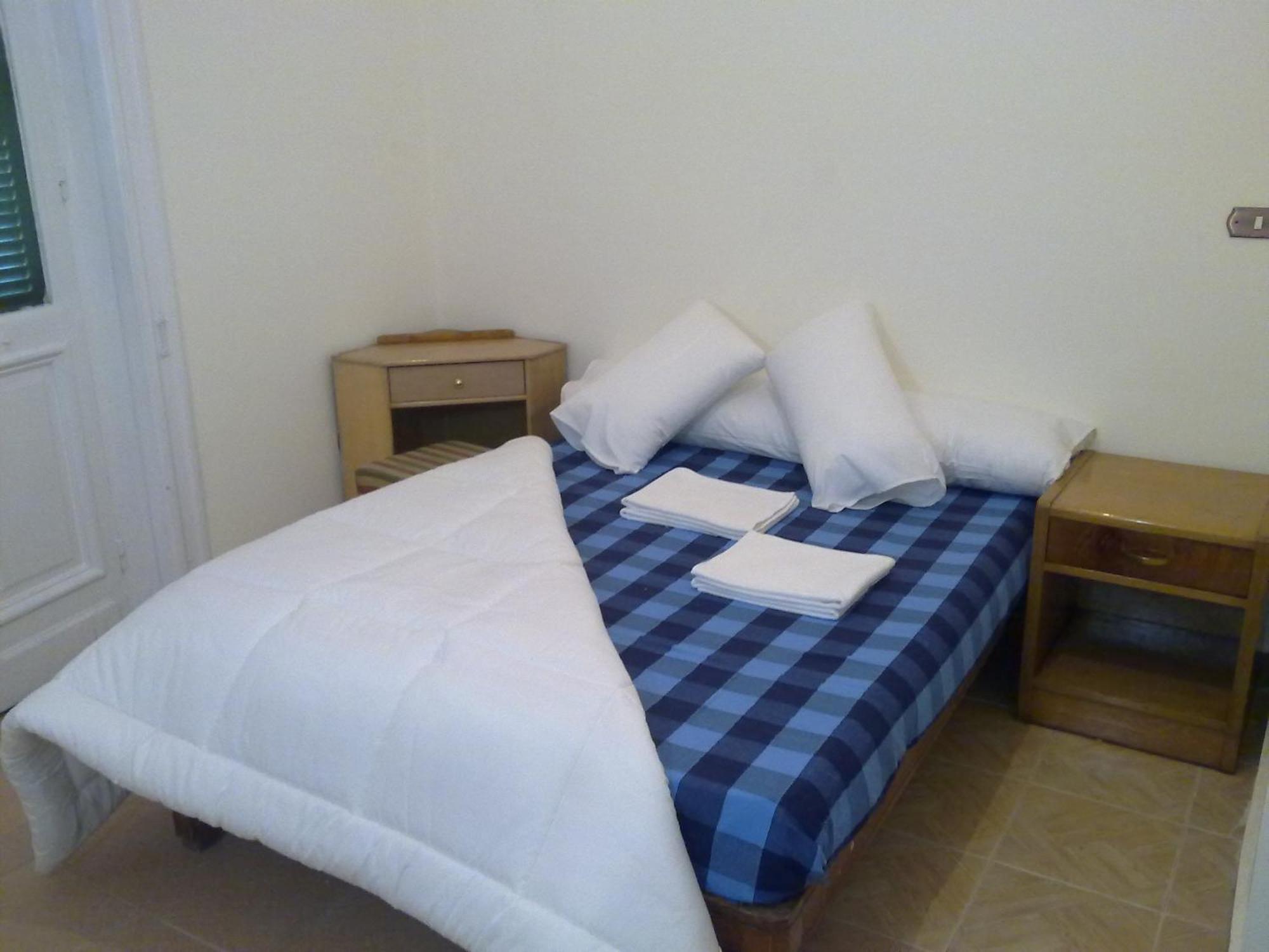 Transit Alexandria Hostel Экстерьер фото