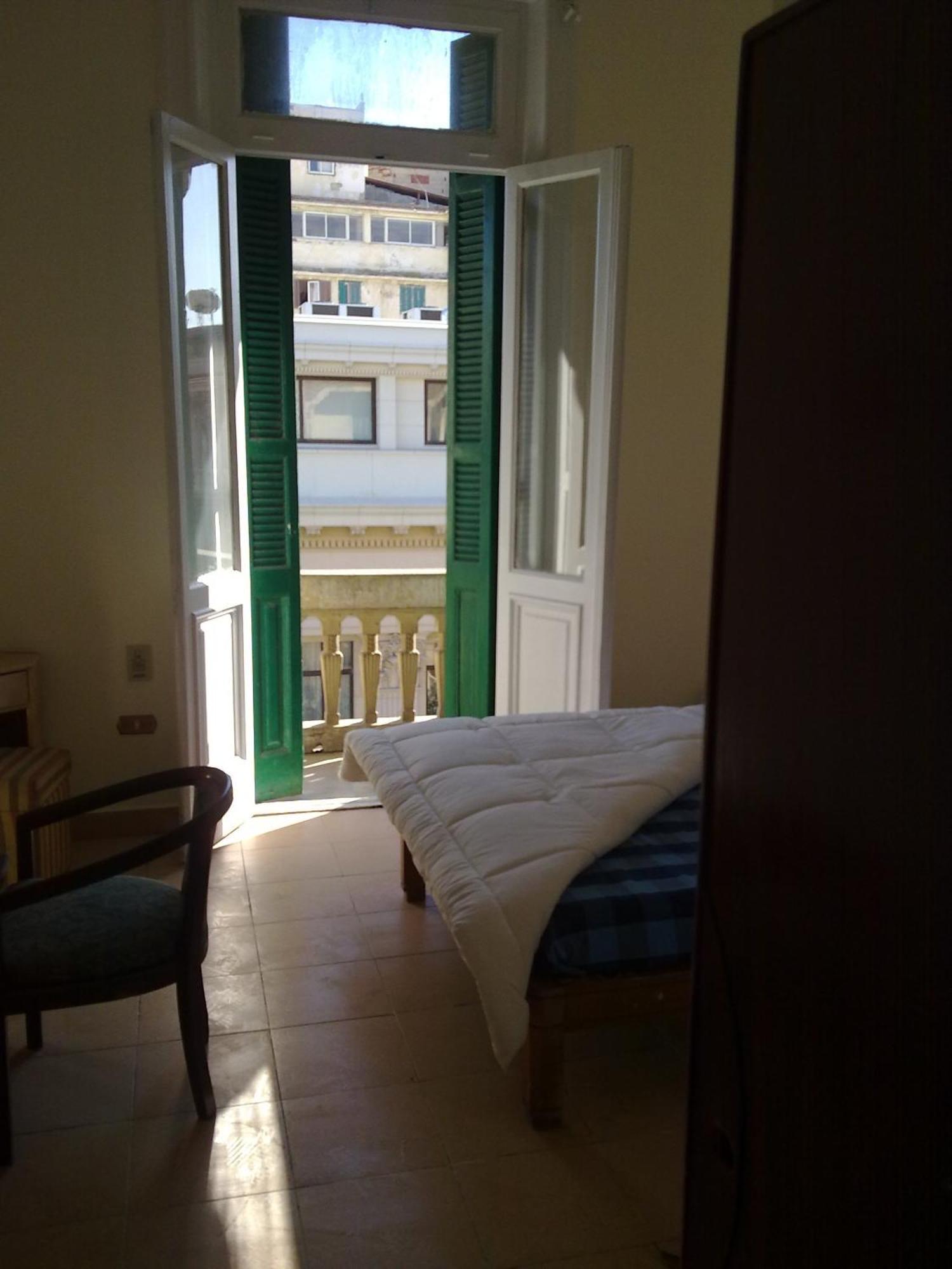 Transit Alexandria Hostel Экстерьер фото