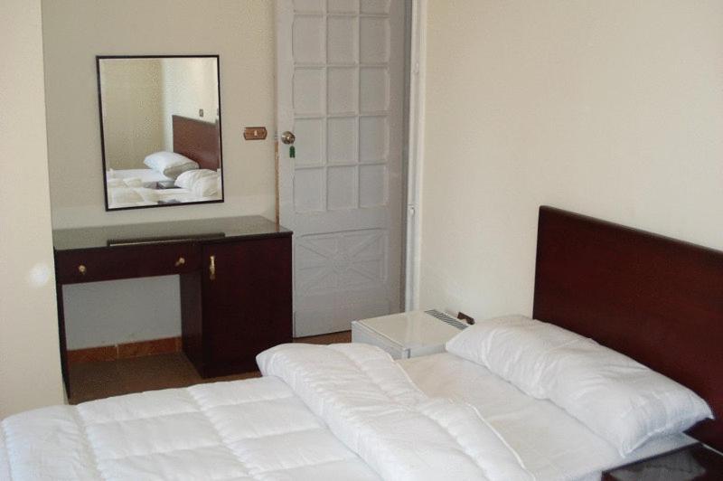 Transit Alexandria Hostel Экстерьер фото